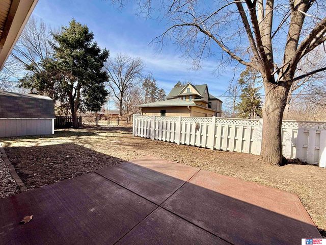 1427 N Hwy 15, Seward, NE 68434