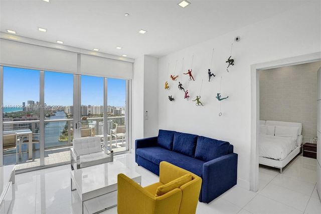 2600 E Hallandale Beach Blvd T3303, Hallandale Beach, FL 33009