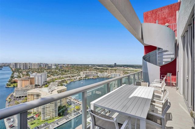 2600 E Hallandale Beach Blvd T3303, Hallandale Beach, FL 33009