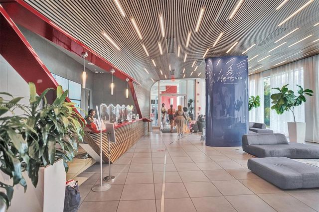 2600 E Hallandale Beach Blvd T3303, Hallandale Beach, FL 33009