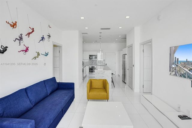 2600 E Hallandale Beach Blvd T3303, Hallandale Beach, FL 33009