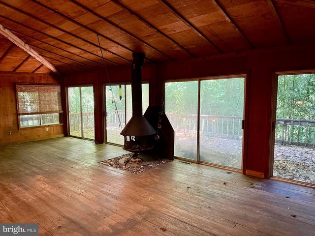 1003 GELSTON CIR, Mclean, VA 22102