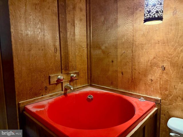 1003 GELSTON CIR, Mclean, VA 22102