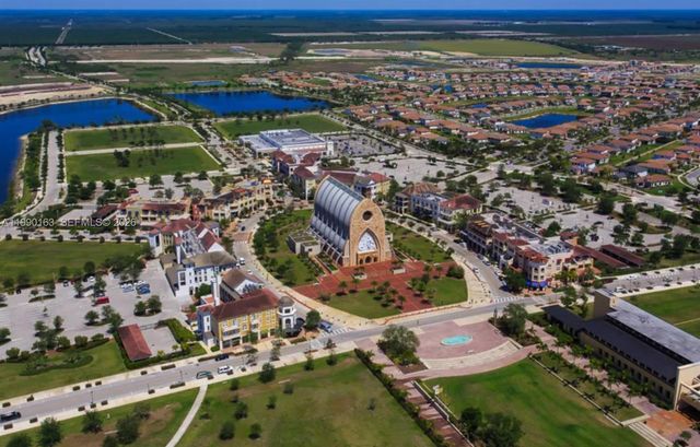 5868 Agostino Way, Ave Maria, FL 34142