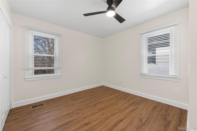 15887 Robson Street, Detroit, MI 48227
