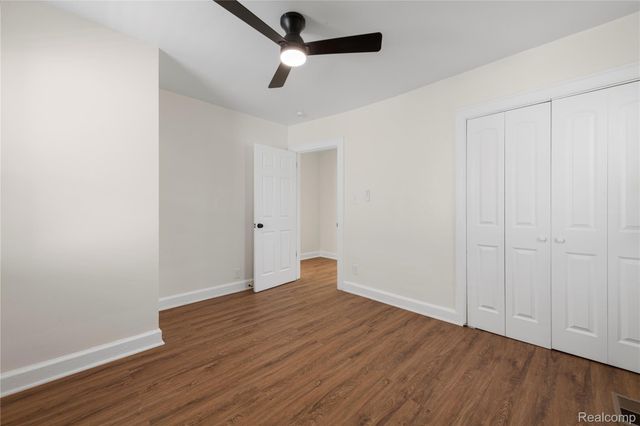 15887 Robson Street, Detroit, MI 48227