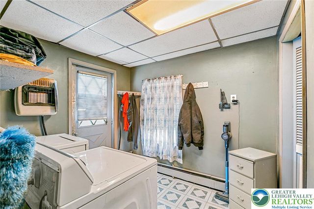 174 Chestnut Street, Bath Boro, PA 18014