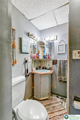 174 Chestnut Street, Bath Boro, PA 18014
