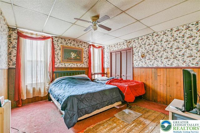 174 Chestnut Street, Bath Boro, PA 18014