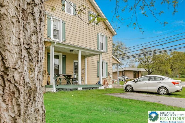 174 Chestnut Street, Bath Boro, PA 18014