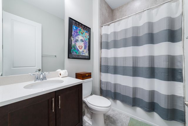 4560 ESTATES Circle, The Acreage, FL 33470