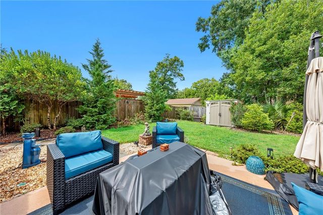 718 Natchez Trail Court, Mobile, AL 36609