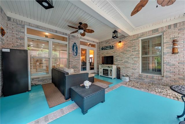 718 Natchez Trail Court, Mobile, AL 36609