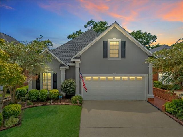 718 Natchez Trail Court, Mobile, AL 36609