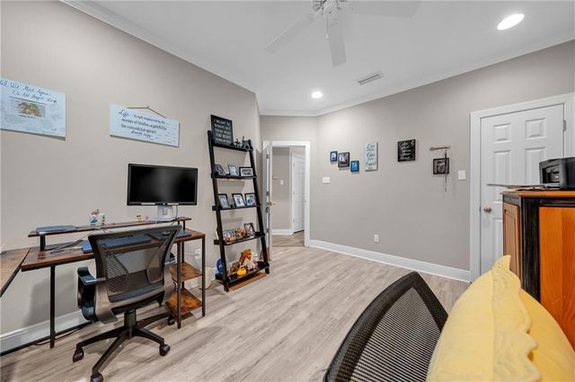 718 Natchez Trail Court, Mobile, AL 36609