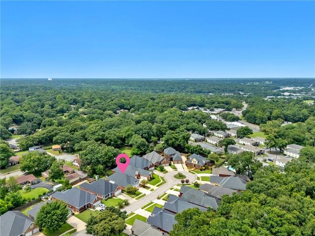 718 Natchez Trail Court, Mobile, AL 36609