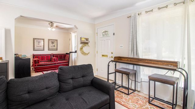 3756 Grindley Park Street, Dearborn, MI 48124