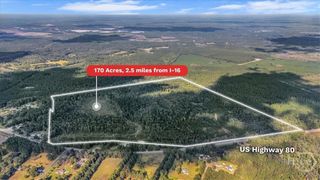 641 US Highway 80 Highway E, Ellabell, GA 31308