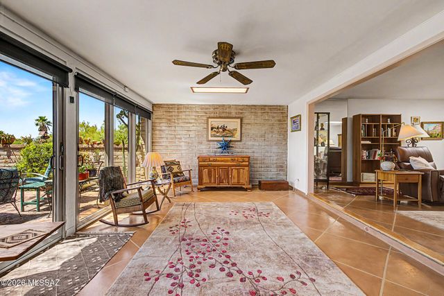 8421 N Vía Tioga, Tucson, AZ 85704