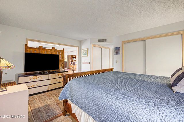 8421 N Vía Tioga, Tucson, AZ 85704