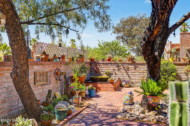 8421 N Vía Tioga, Tucson, AZ 85704