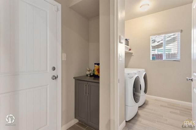 9130 Almond Creek Drive, Bakersfield, CA 93311