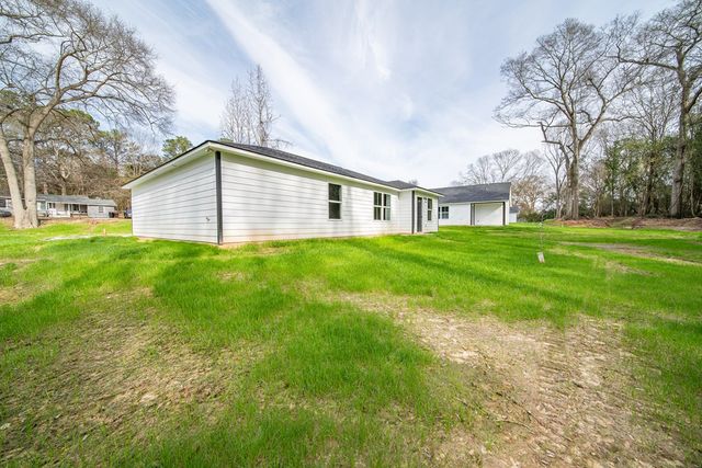 4390 Forrest Road, Columbus, GA 31907