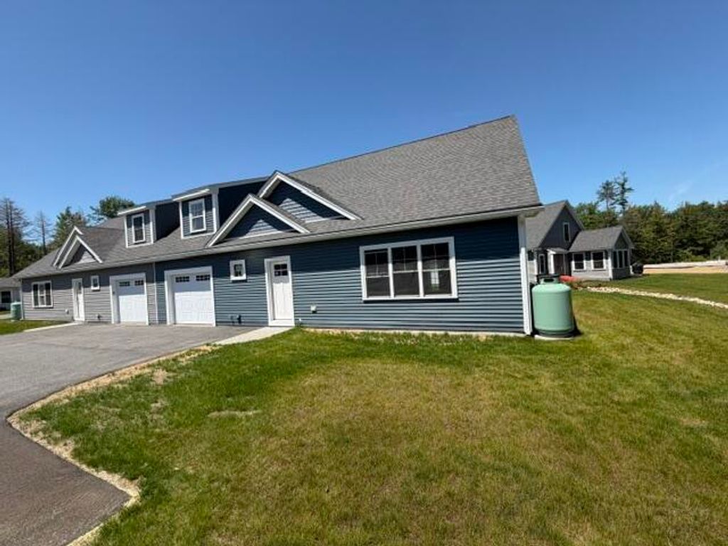 8 Striper Way 39, Wells, ME 04090 — photo 2