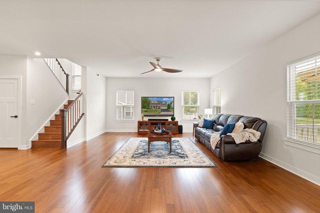 7483 LAKE WILLOW CT, Warrenton, VA 20187