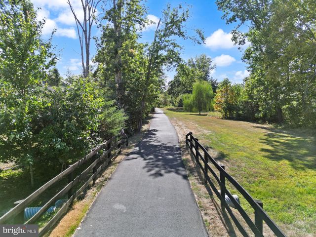 7483 LAKE WILLOW CT, Warrenton, VA 20187