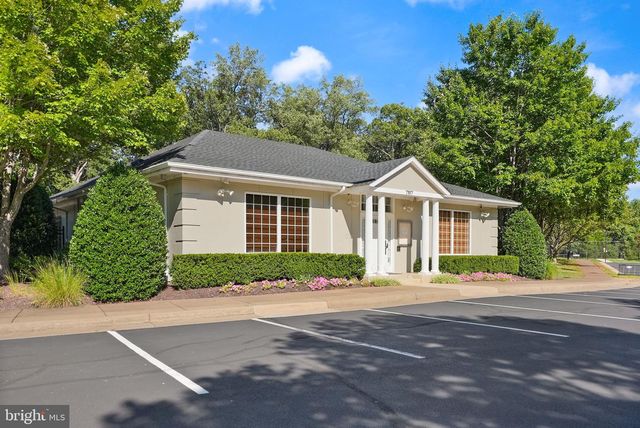 7483 LAKE WILLOW CT, Warrenton, VA 20187