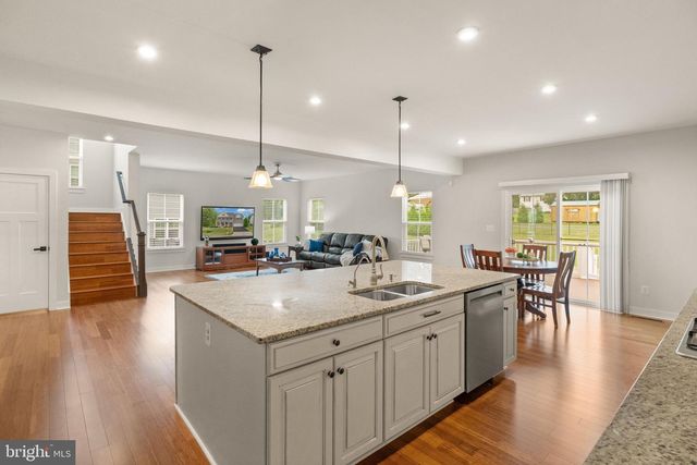 7483 LAKE WILLOW CT, Warrenton, VA 20187