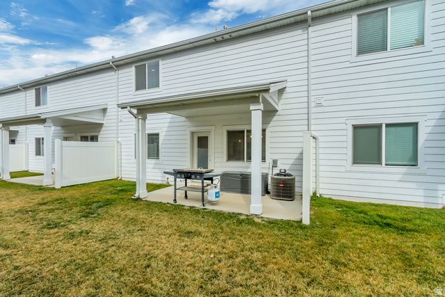 2079 W 1715 CT, West Haven, UT 84401