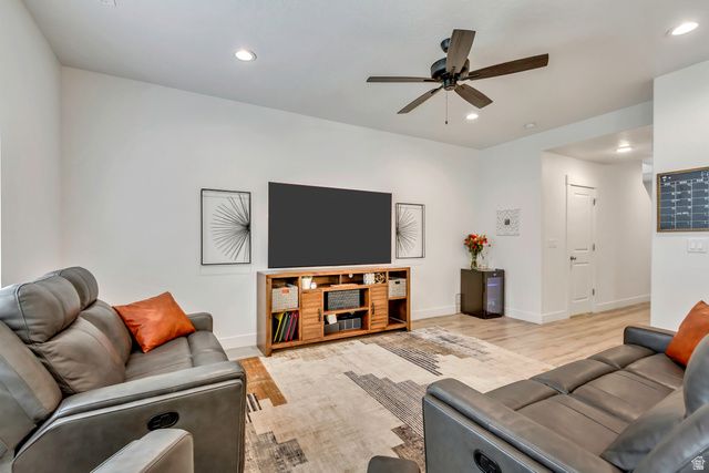 2079 W 1715 CT, West Haven, UT 84401