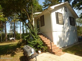 2109 Old Liberty Road, Mccomb, MS 39648