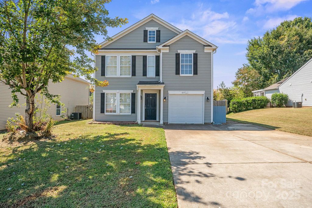 612 Carybrook Court, York, SC 29745