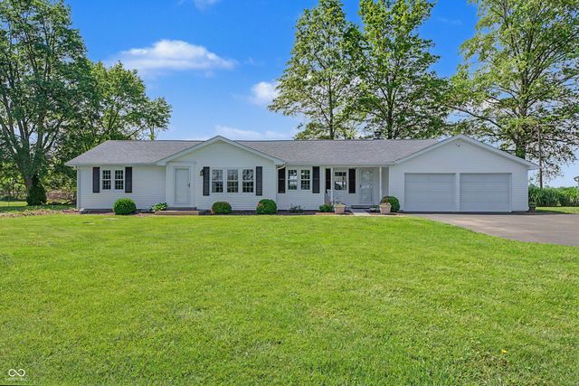 11975 E Legal Tender Road, Columbus, IN 47203