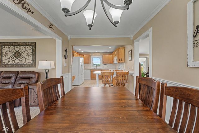 11975 E Legal Tender Road, Columbus, IN 47203