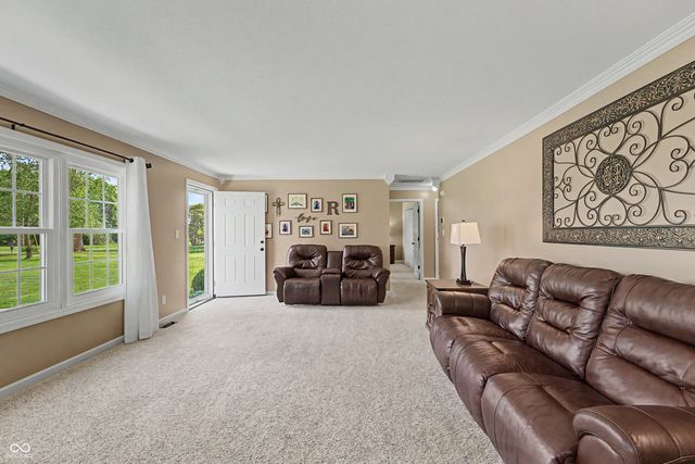 11975 E Legal Tender Road, Columbus, IN 47203