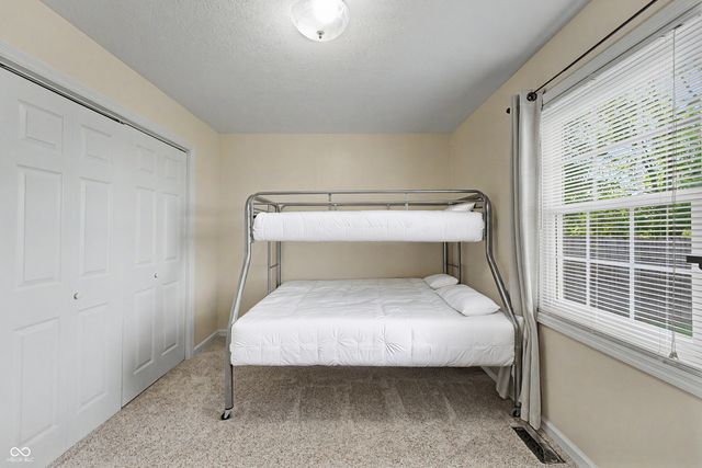 11975 E Legal Tender Road, Columbus, IN 47203