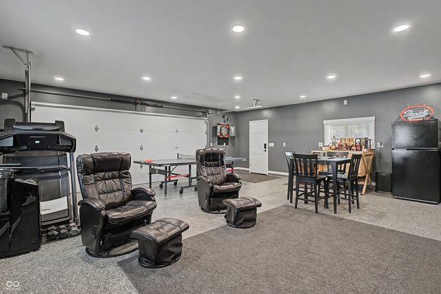 11975 E Legal Tender Road, Columbus, IN 47203