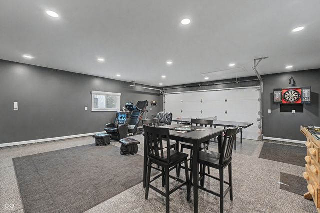 11975 E Legal Tender Road, Columbus, IN 47203