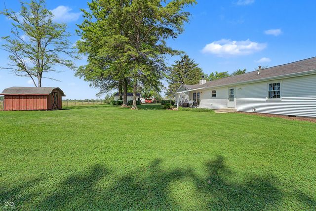 11975 E Legal Tender Road, Columbus, IN 47203