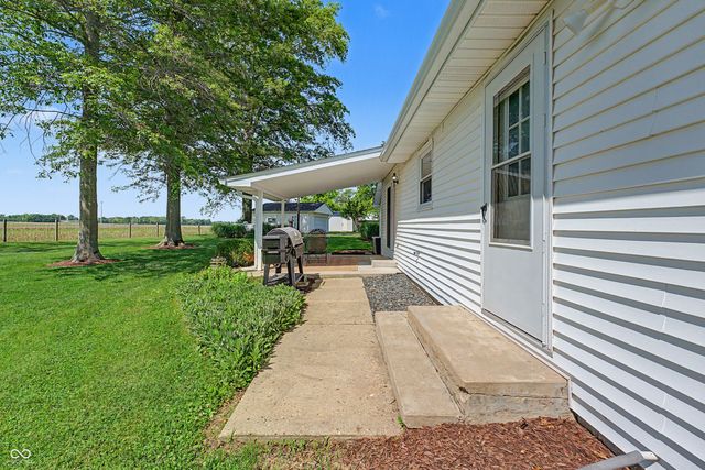 11975 E Legal Tender Road, Columbus, IN 47203