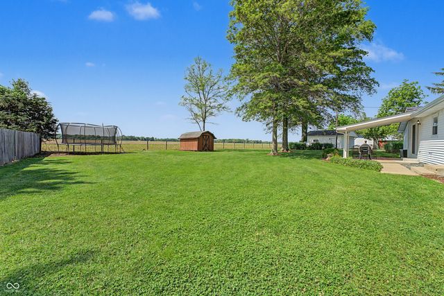 11975 E Legal Tender Road, Columbus, IN 47203