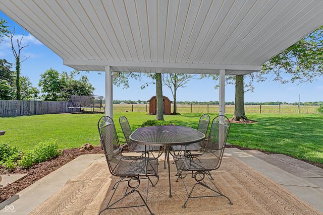 11975 E Legal Tender Road, Columbus, IN 47203