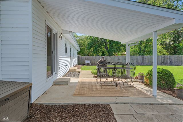 11975 E Legal Tender Road, Columbus, IN 47203