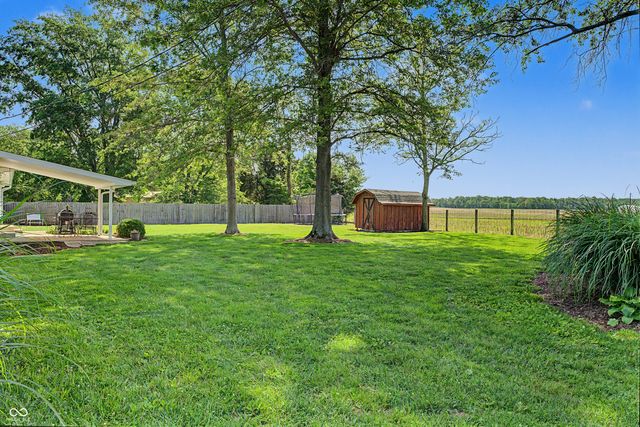 11975 E Legal Tender Road, Columbus, IN 47203