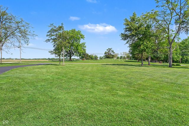 11975 E Legal Tender Road, Columbus, IN 47203