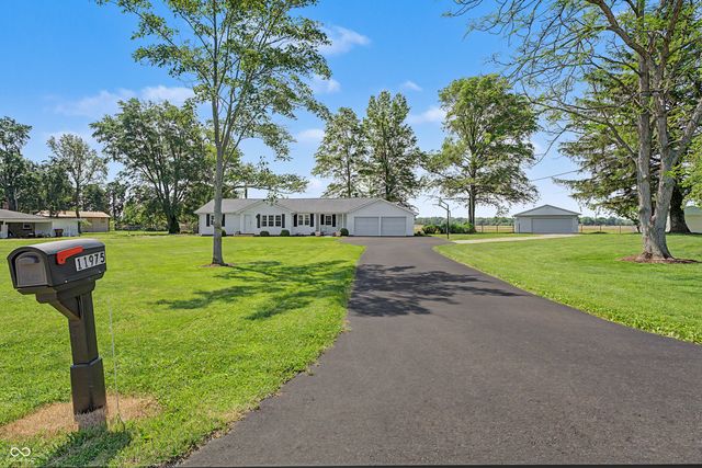 11975 E Legal Tender Road, Columbus, IN 47203